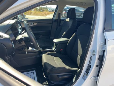 Used 2019 Kia Forte LXS image 20