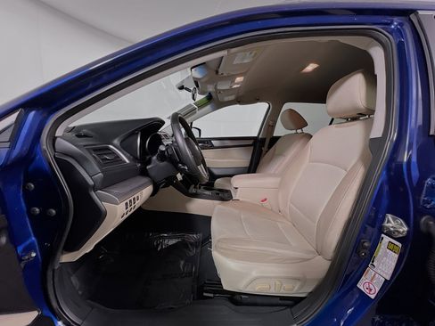 Used 2016 Subaru Outback 2.5i Premium image 15