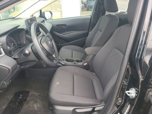Used 2024 Toyota Corolla LE image 16