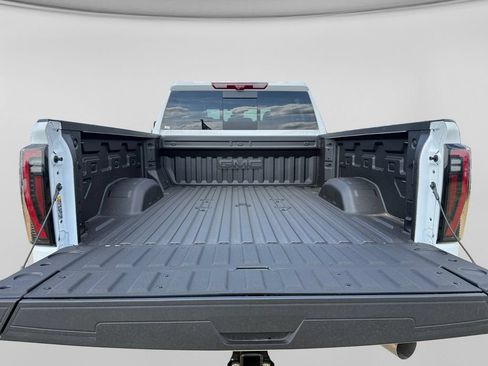 New 2026 GMC Sierra 2500 AT4X AWD/4WD image 43