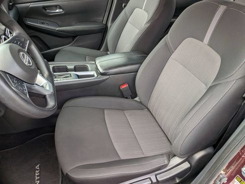 Certified 2025 Nissan Sentra SV FWD image 16