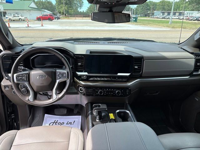 Used 2023 Chevrolet Silverado 1500 RST w/ RST All Star Premium Package AWD/4WD image 8