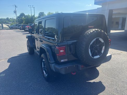 Used 2021 Jeep Wrangler Unlimited Rubicon AWD/4WD image 8