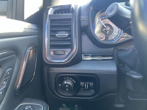 Used 2022 RAM 1500 Limited image 18