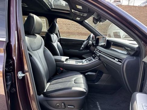 Used 2023 Hyundai Palisade Calligraphy image 28