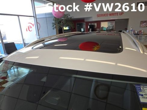 Certified 2021 Volkswagen Tiguan SEL image 48