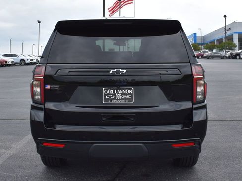 Used 2024 Chevrolet Tahoe Z71 w/ Luxury Package AWD/4WD image 9