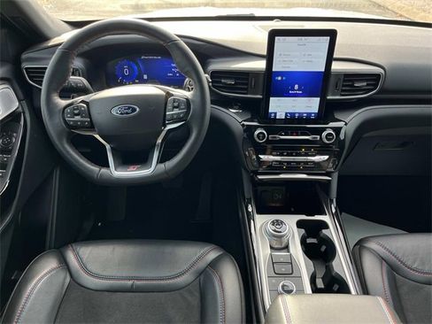 Used 2023 Ford Explorer ST w/ Equipment Group 401A image 3