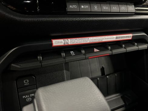 Used 2025 Toyota Tundra SR w/ SR Tow Package AWD/4WD image 29