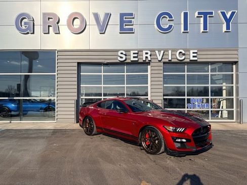 Used 2020 Ford Mustang Shelby GT500 w/ Technology Package image 1