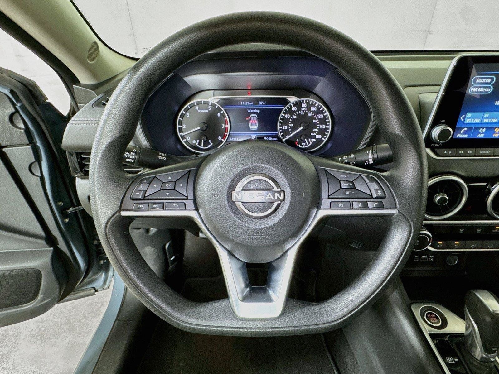 Used 2025 Nissan Sentra SV FWD image 9