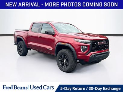 Used 2024 GMC Canyon Elevation w/ Convenience Package