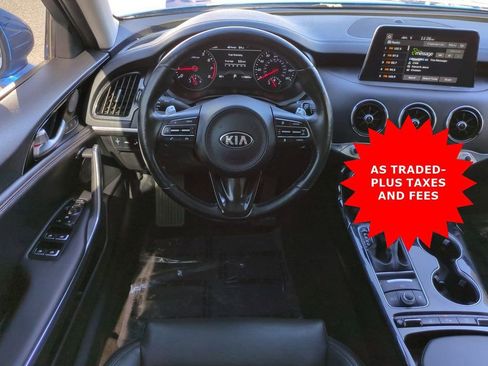 Used 2019 Kia Stinger Premium image 16