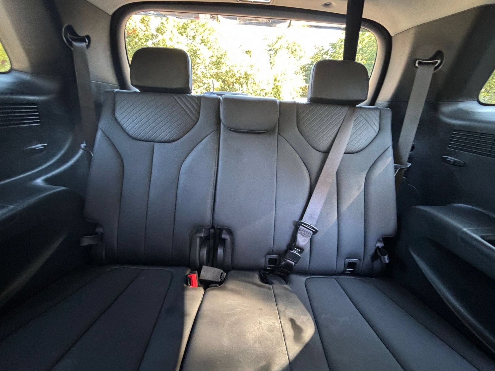 Used 2025 Hyundai Palisade SEL FWD image 31