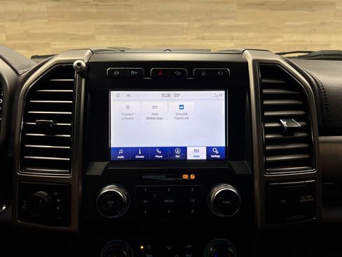 Used 2020 Ford F350 Platinum w/ FX4 Off-Road Package image 21