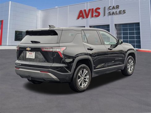 Used 2025 Chevrolet Equinox LT image 6