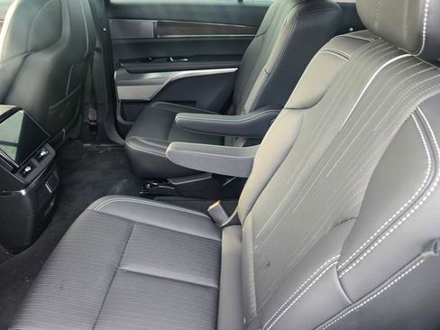 Used 2026 Cadillac Vistiq Sport AWD/4WD image 13
