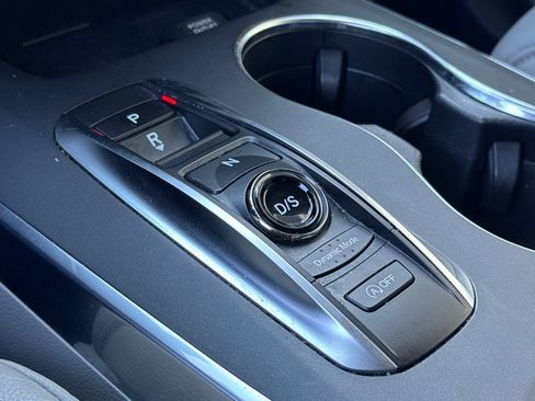 Used 2020 Acura MDX SH-AWD image 18