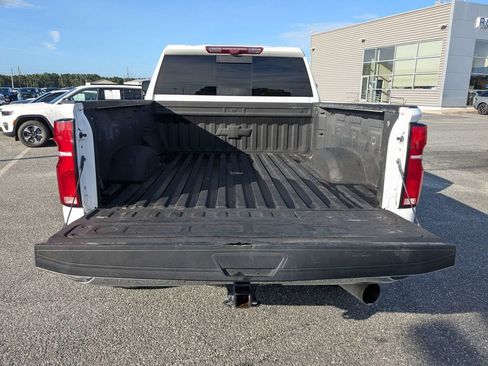 Used 2024 Chevrolet Silverado 2500 LTZ w/ LTZ Convenience Package AWD/4WD image 13