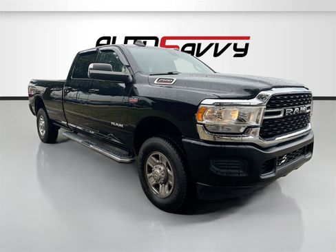 Used 2022 RAM 2500 Big Horn image 1