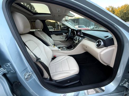 Used 2018 Mercedes-Benz C 300 Sedan image 14