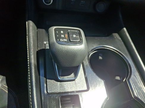 Certified 2023 Nissan Rogue SL w/ SL Premium Package AWD/4WD image 16