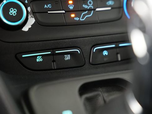 Used 2021 Ford Transit Connect XL image 24