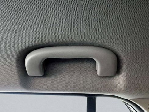 Used 2024 Chevrolet Trax ACTIV w/ Driver Confidence Package image 34