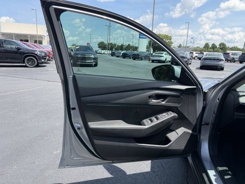 Used 2025 Honda Accord LX image 16