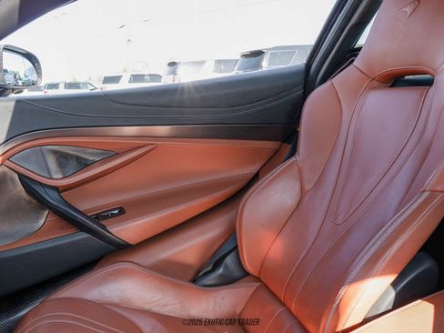 Used 2018 McLaren 720S Luxury image 56