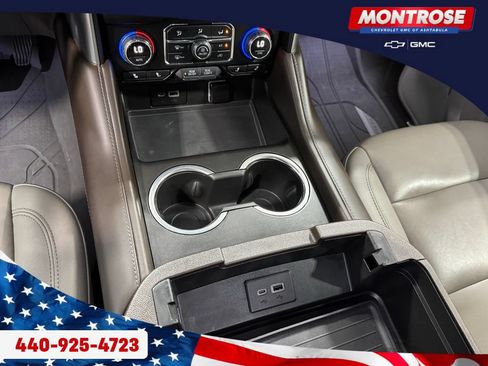 Used 2022 Chevrolet Tahoe Z71 w/ Z71 Off-Road Package AWD/4WD image 19