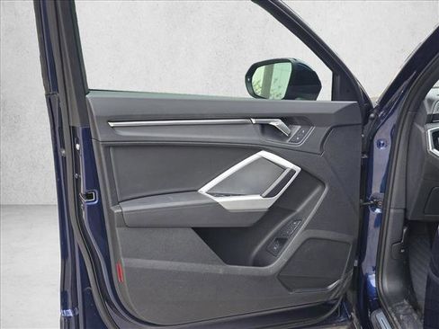 Certified 2024 Audi Q3 2.0T Premium image 13