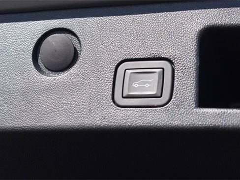 New 2026 Chevrolet Equinox RS image 18