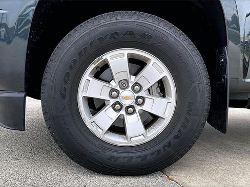 Used 2018 Chevrolet Colorado W/T w/ WT Convenience Package image 10