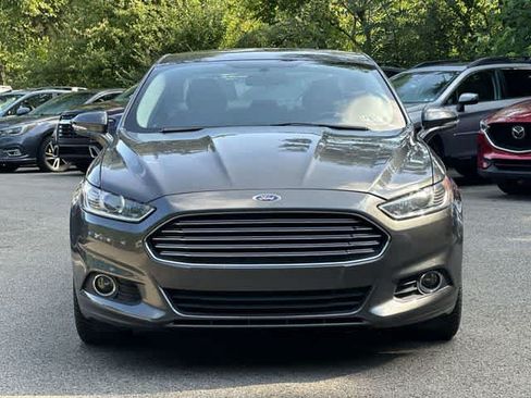 Used 2015 Ford Fusion SE w/ Equipment Group 201A FWD image 18