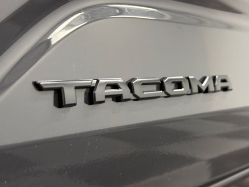 Used 2024 Toyota Tacoma TRD Off-Road AWD/4WD image 13