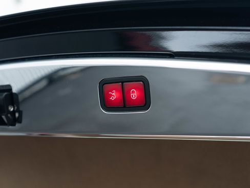 Used 2007 Maybach 57 image 70