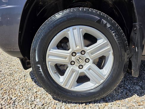 Used 2014 Honda Ridgeline RTL image 17