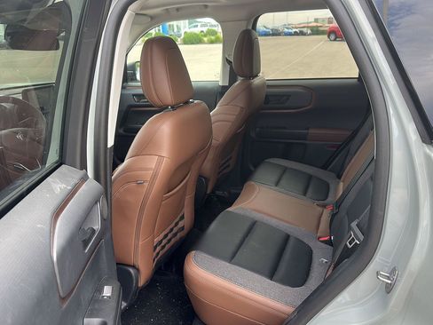 Used 2024 Ford Bronco Sport Outer Banks w/ Tech Package AWD/4WD image 23