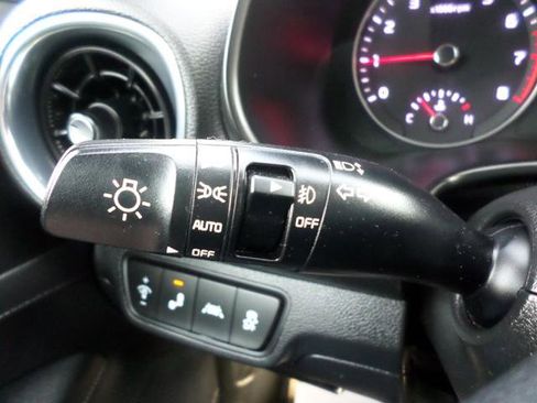 Used 2020 Kia Forte GT-Line w/ GT-Line Premium Package FWD image 12