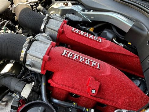 Used 2023 Ferrari Roma RWD image 34
