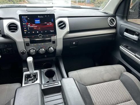 Used 2016 Toyota Tundra SR5 AWD/4WD image 16