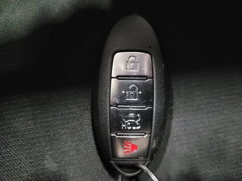 Used 2021 Nissan Sentra SR FWD image 32