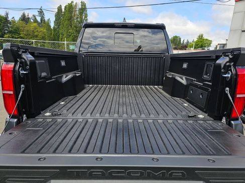 New 2026 Toyota Tacoma TRD Off-Road AWD/4WD image 14