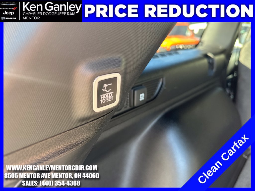 Used 2024 Jeep Grand Cherokee Altitude AWD/4WD image 12