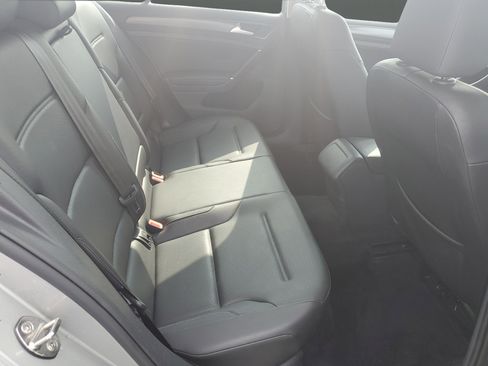 Used 2019 Volkswagen Golf SE w/ Driver Assistance Package FWD image 25
