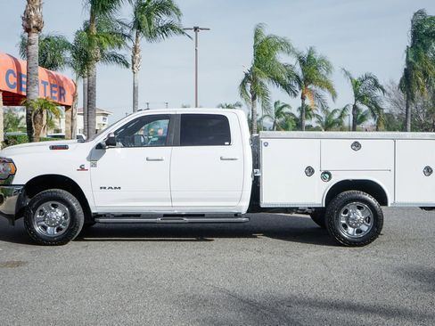 Used 2022 RAM 3500 Big Horn AWD/4WD image 5