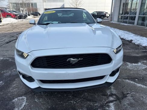 Used 2016 Ford Mustang Premium image 2
