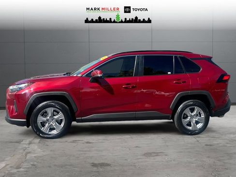 Certified 2022 Toyota RAV4 XLE w/ Convenience Package image 2
