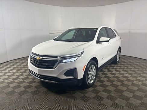 Certified 2024 Chevrolet Equinox LT w/ LPO, Floor Liner Package image 1